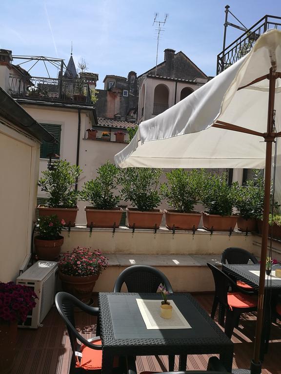 Corte Palazzo Picedi Benettini Sarzana Exterior foto